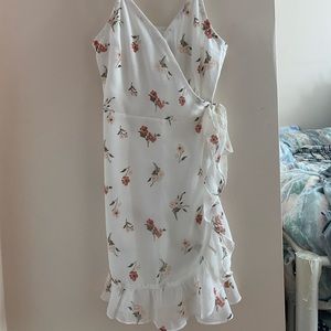 Hollister White Floral Dress